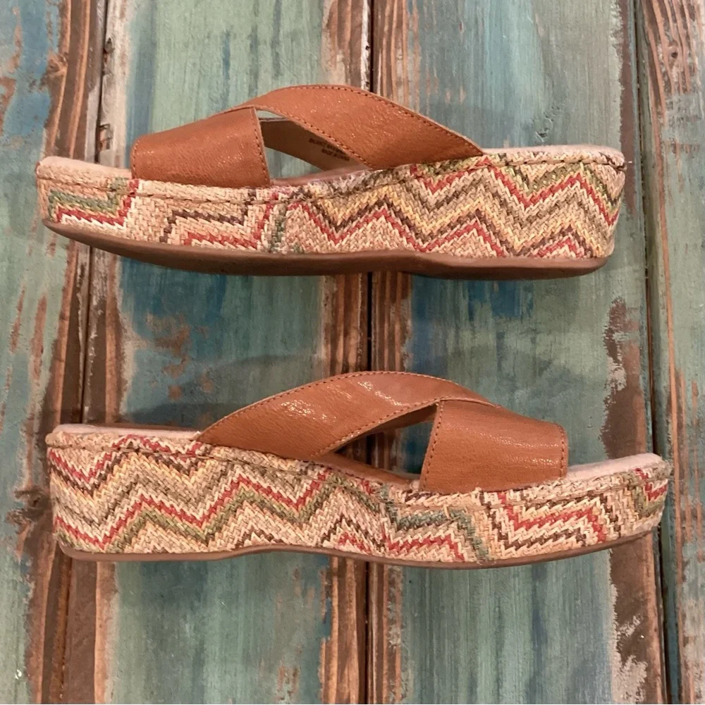 b.o.c. 9 Wedge Leather Sandals Espadrilles Womens Comfort Shoes Brown Multicolor